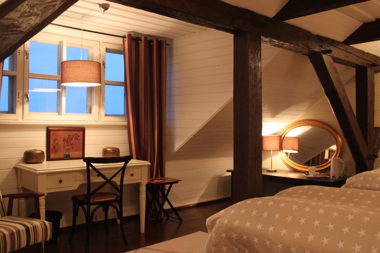 Ontika Boutique Guesthouse Værelse billede
